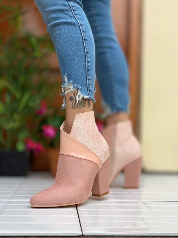 Bruja culebra rosa Br Rosa Cu