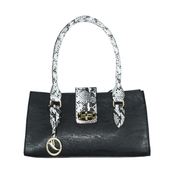 H199 Negrocorto Snake H199 Negrocorto Snake