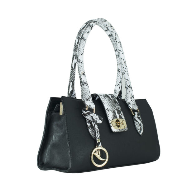 H199 Negrocorto Snake2 H199 Negrocorto Snake2