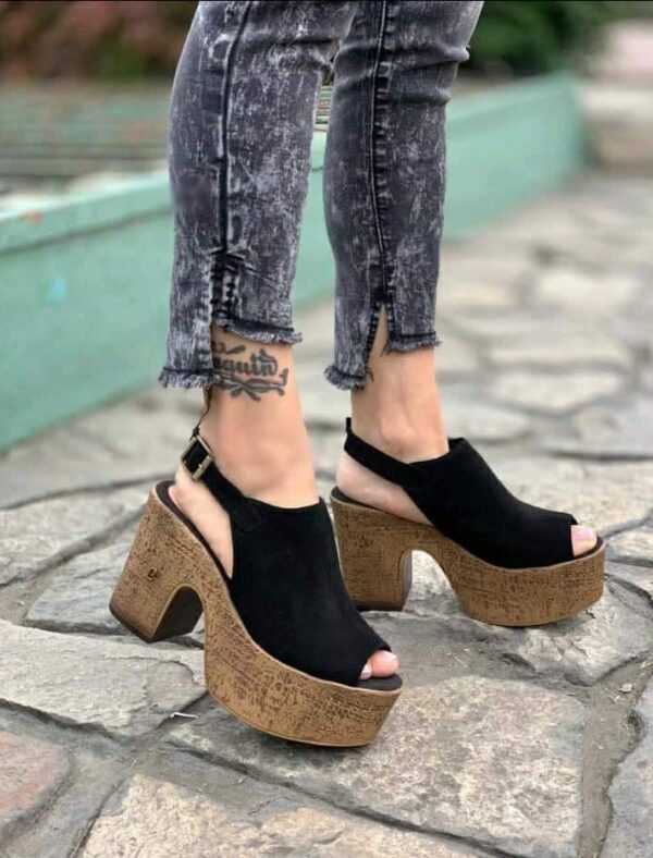 dori nego Dori Negro